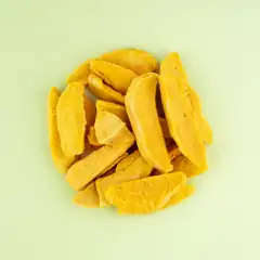 Gevriesdroogde mango schijfjes (40 gram)